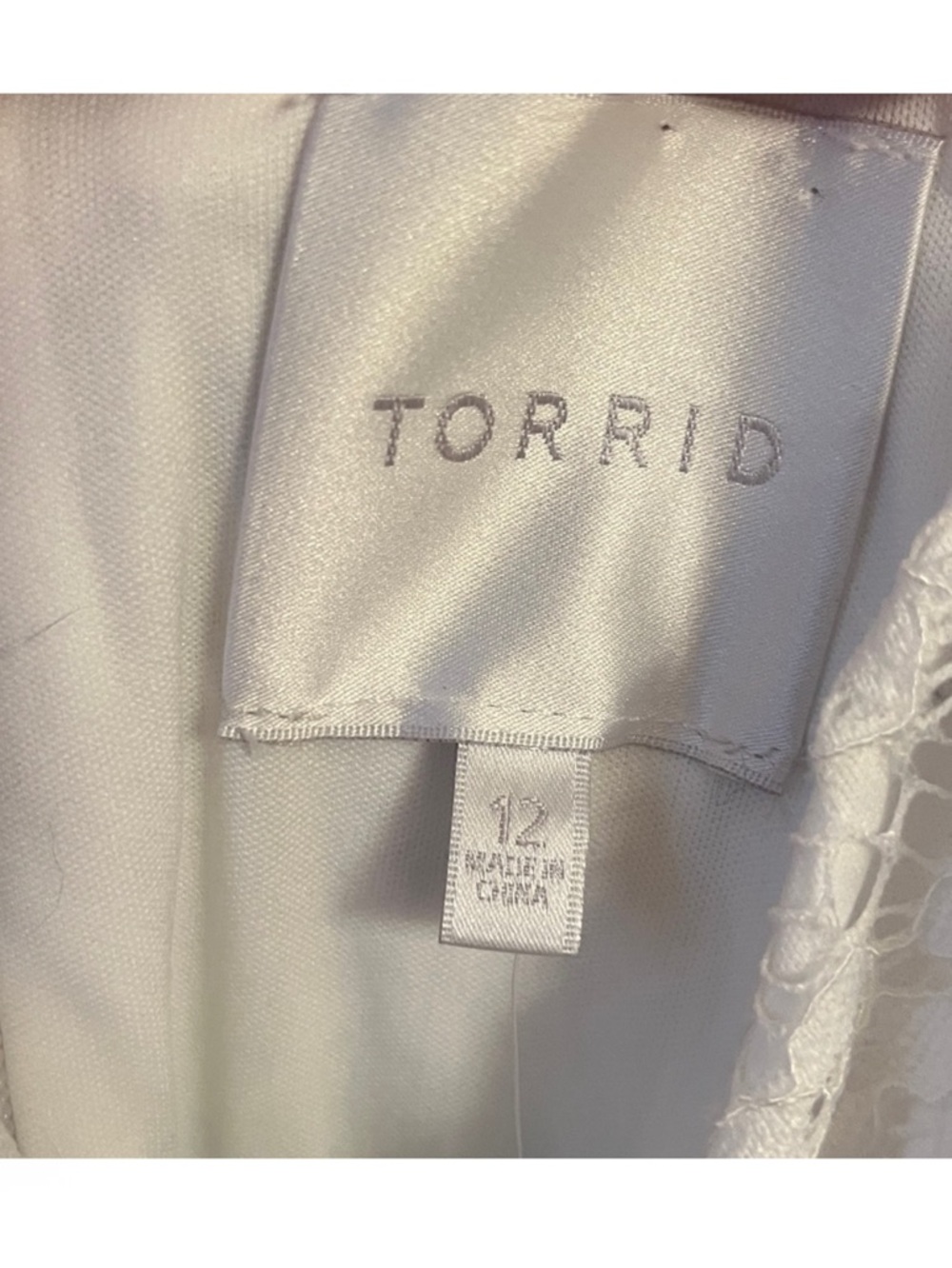 Torrid NWT Special Occasion White Lace Jumpsuit size 12 - Picture 3 of 5